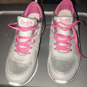 🧐Cheeks by Tony Little sneakers